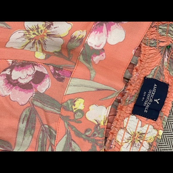 American Eagle Shorts - Picture 7 of 8